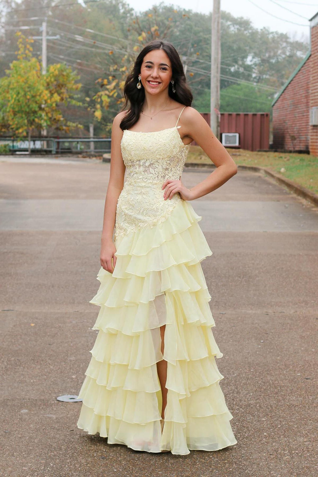 Scoop Neck Mermaid Pleated Spaghetti Straps Dress Ivory