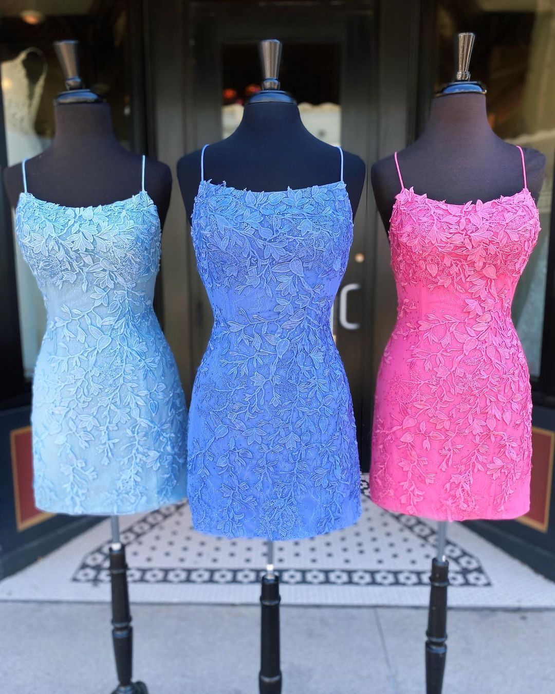 Tight Light Blue Lace Short Homecoming Dress