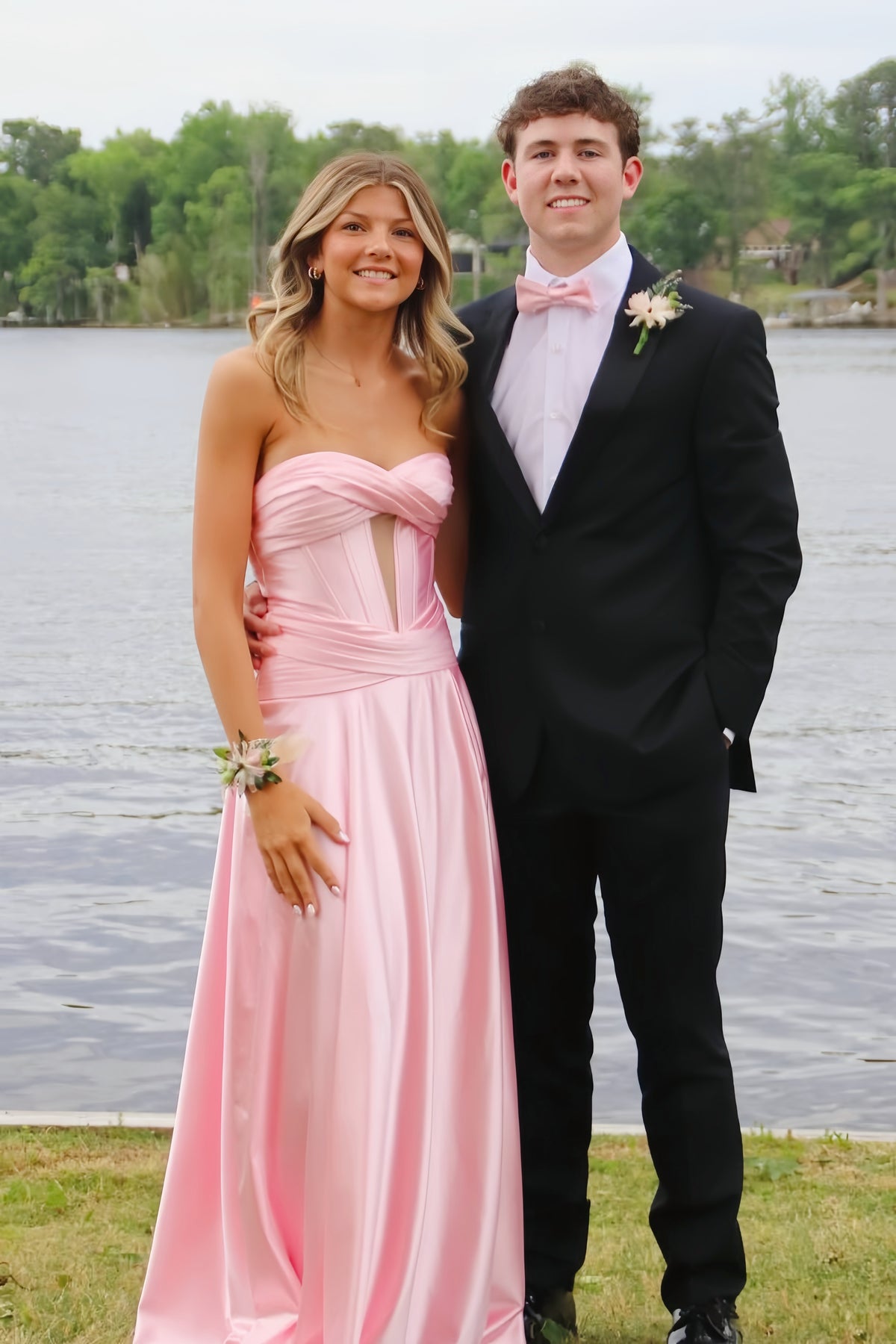 Sweetheart Pink Keyhole A-lin Long Prom Dress