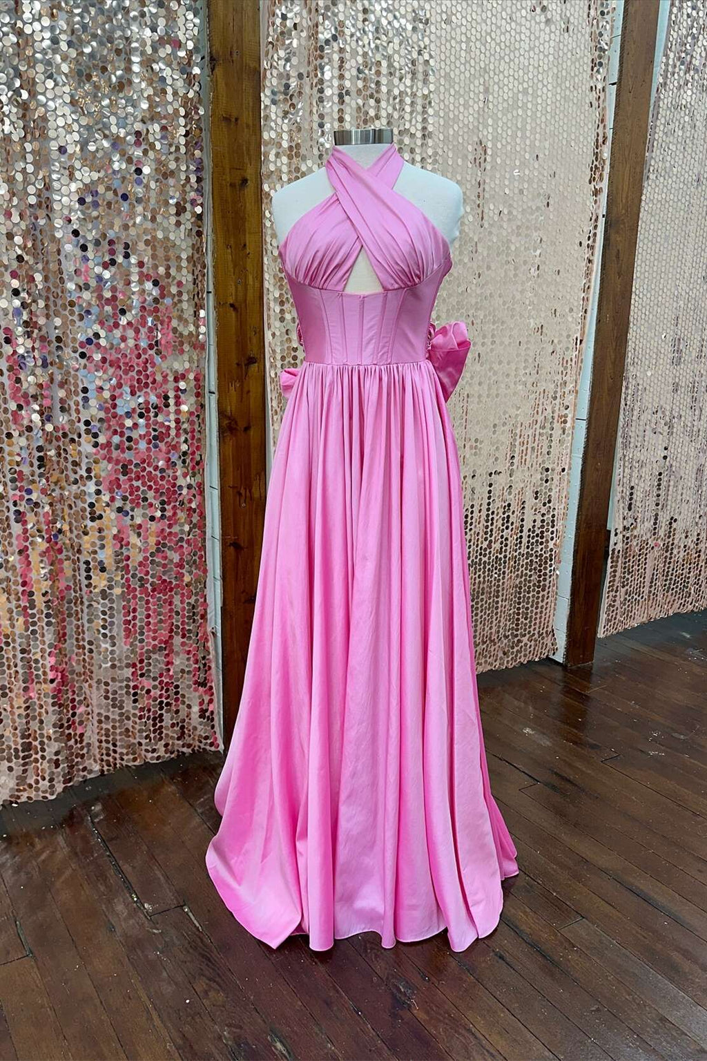 Pink fitted short-sleeved dress A135 main image 0