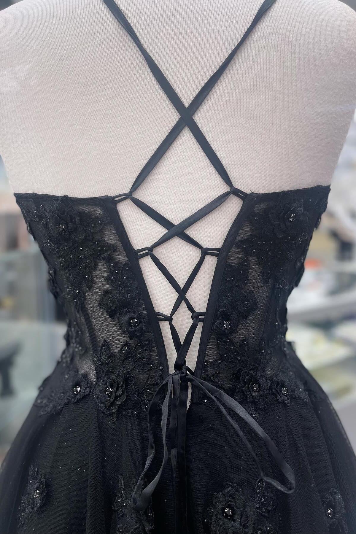 Scoop Lace Appliques Black A-line Long Formal Dress