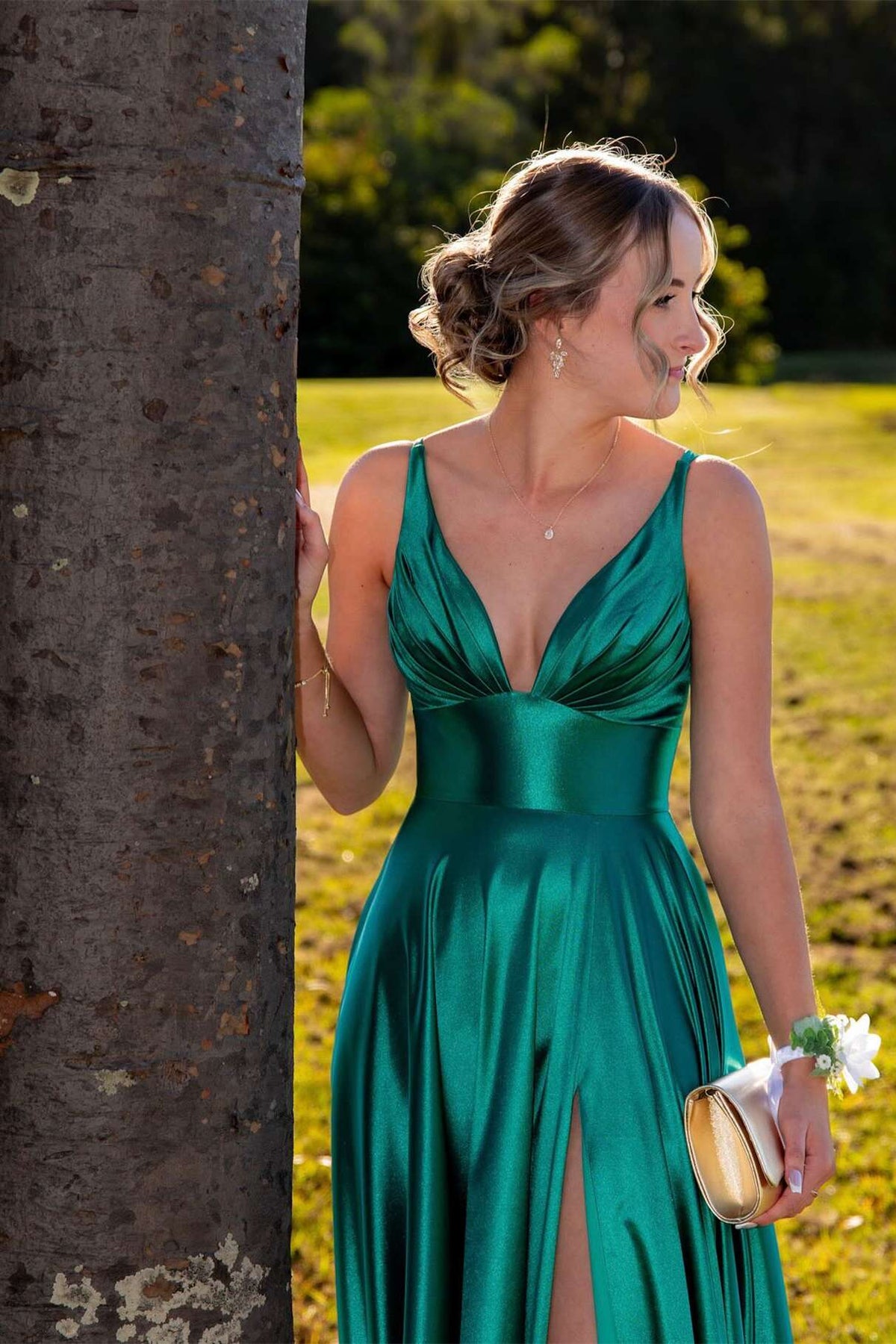 Empire Green Plunge A-line Satin Formal Dress Dressesforparty Empire Green Plunge A-line Satin Formal Dress Dressesforparty