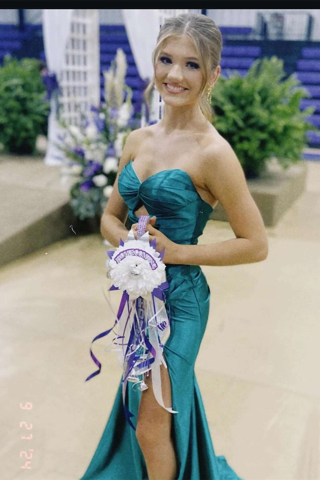 Dark Green Keyhole Satin Fitted Long Prom Dress Dressesforparty Dark Green Keyhole Satin Fitted Long Prom Dress Dressesforparty