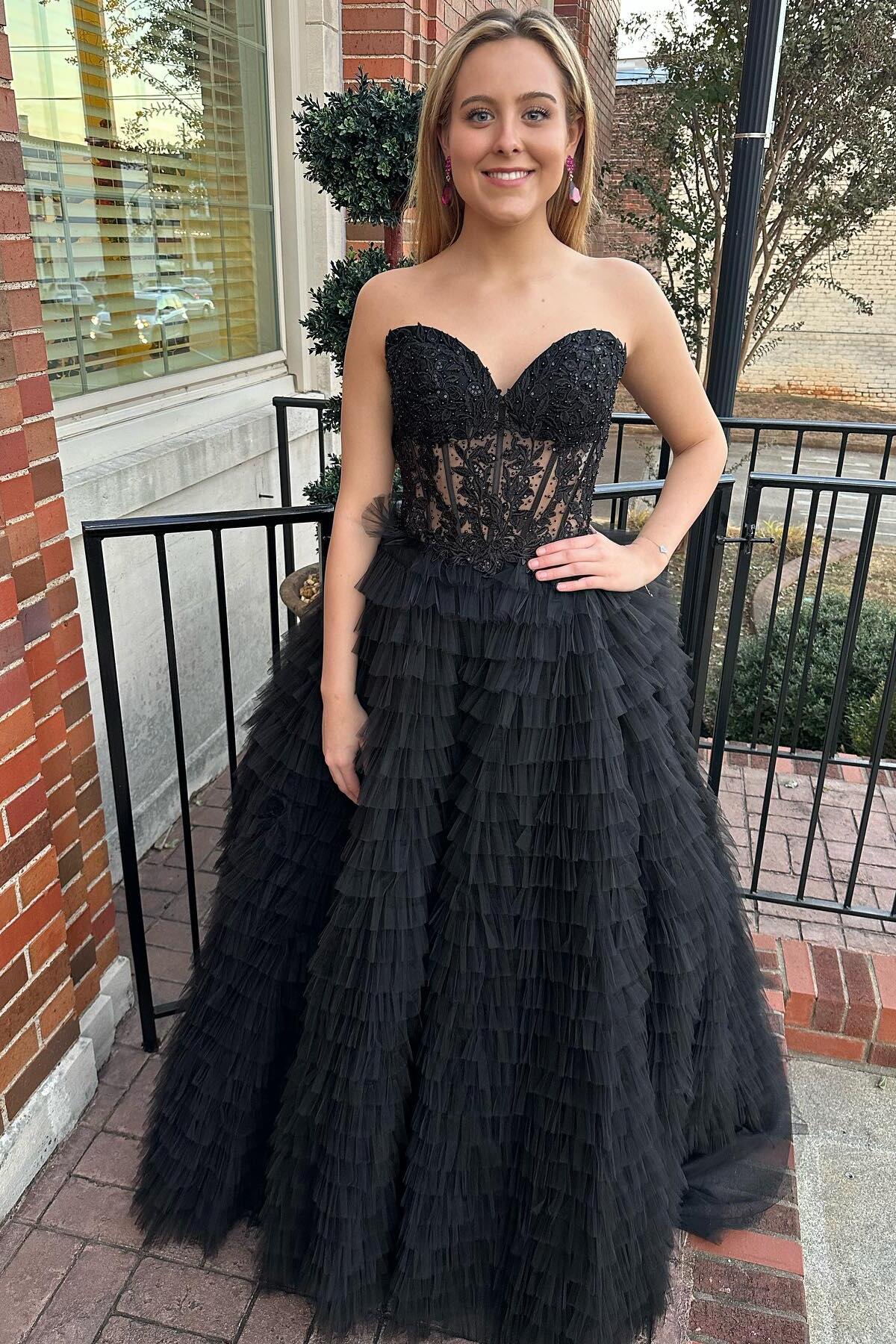 Sweetheart Lace and Tulle Tiered Ruffles Prom Dress