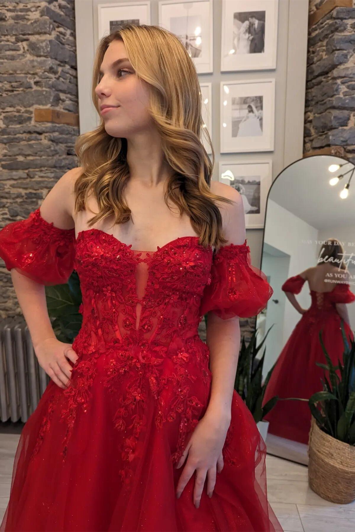 Sweetheart Red Appliques Tulle A-line Formal Dress