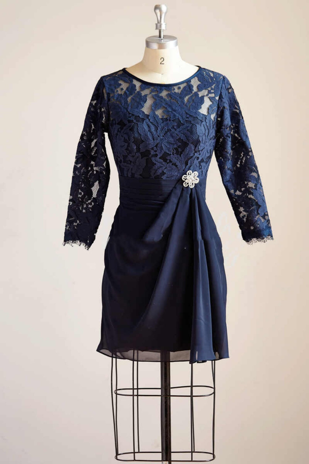 Long Sleeve Navy Blue Lace Diamond Mother of the Bride Dress with Ruffle