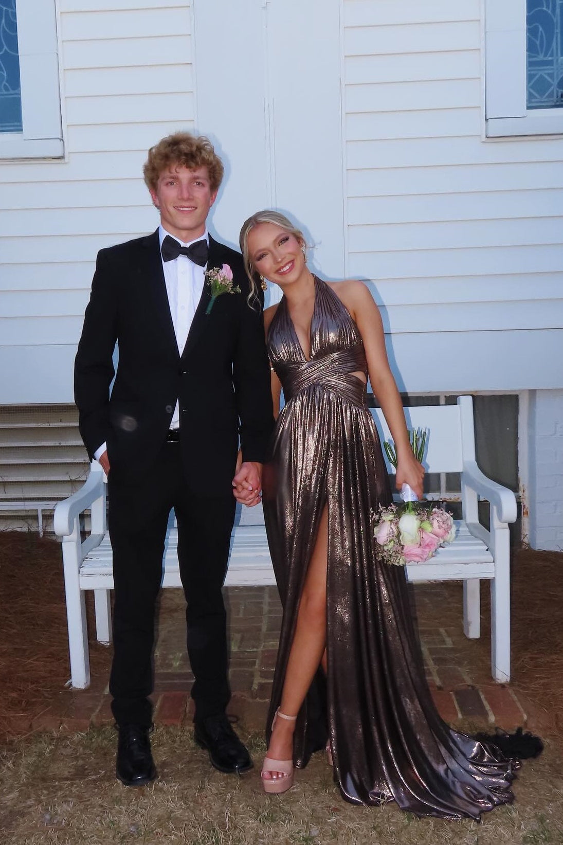Brown Halter V-nec A-line Long Prom Dress – Dressesforparty
