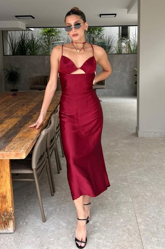 backless dress with chain Off White Backless Chain Dress – Leiluna Collection main image 0