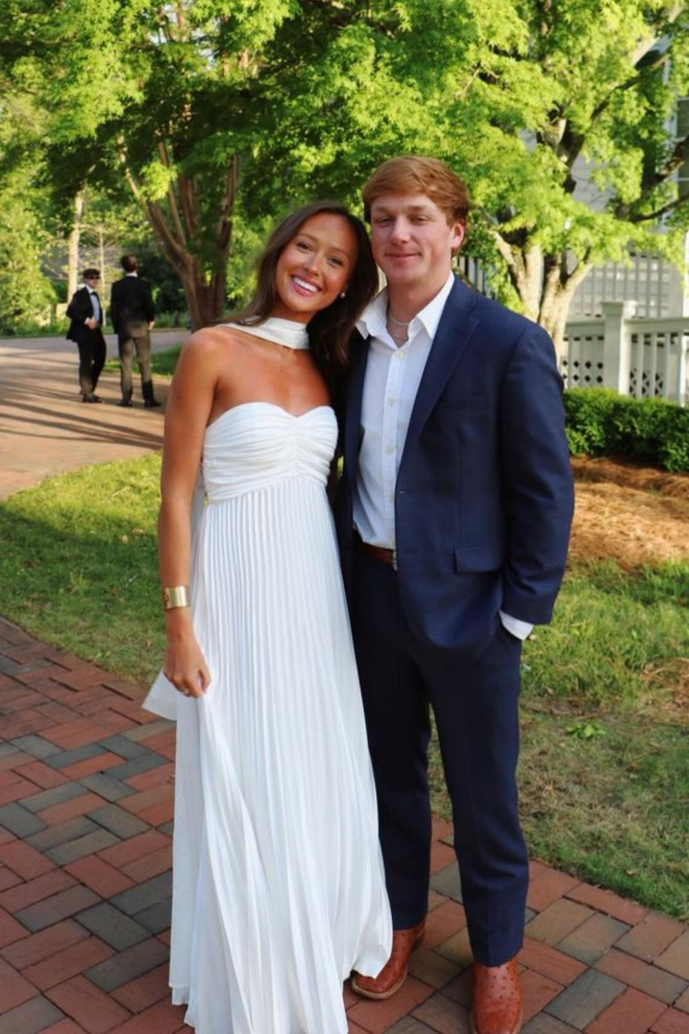 Sweetheart White Pleated A-line Maxi Dress