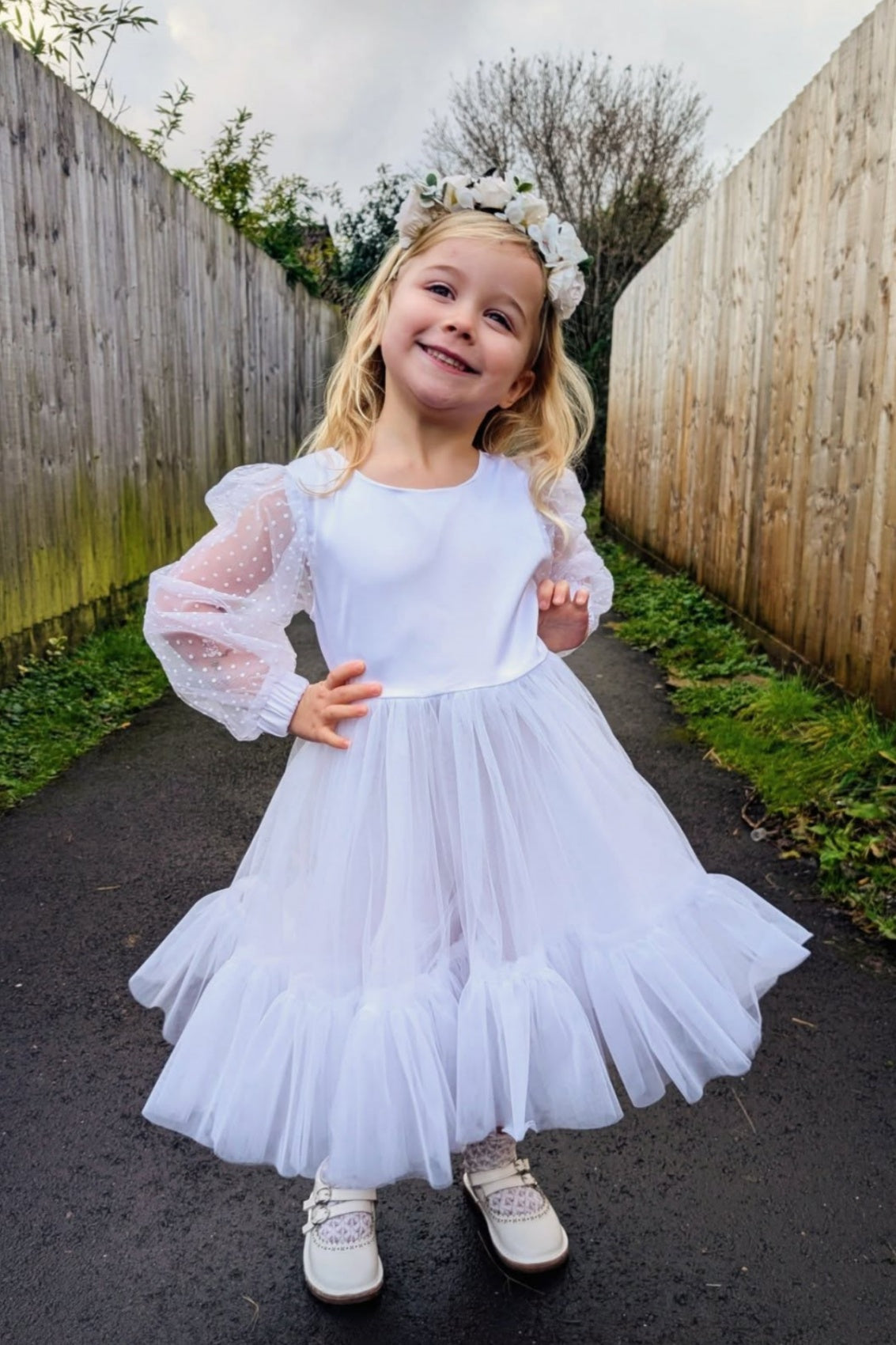 White Tulle A-Line Flower Girl Dress with Back Bow