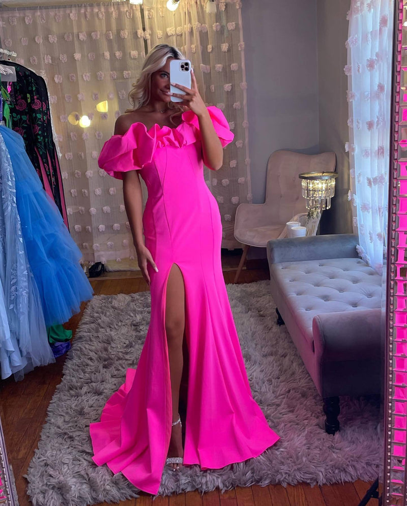 women's light pink off the shoulder dress for prom Dresses, Light Pink Formal Dresses, Pink abcprom Pair with gold jewellery and pink heels to elevate this look.Features Light Pink Lace Off Shoulder