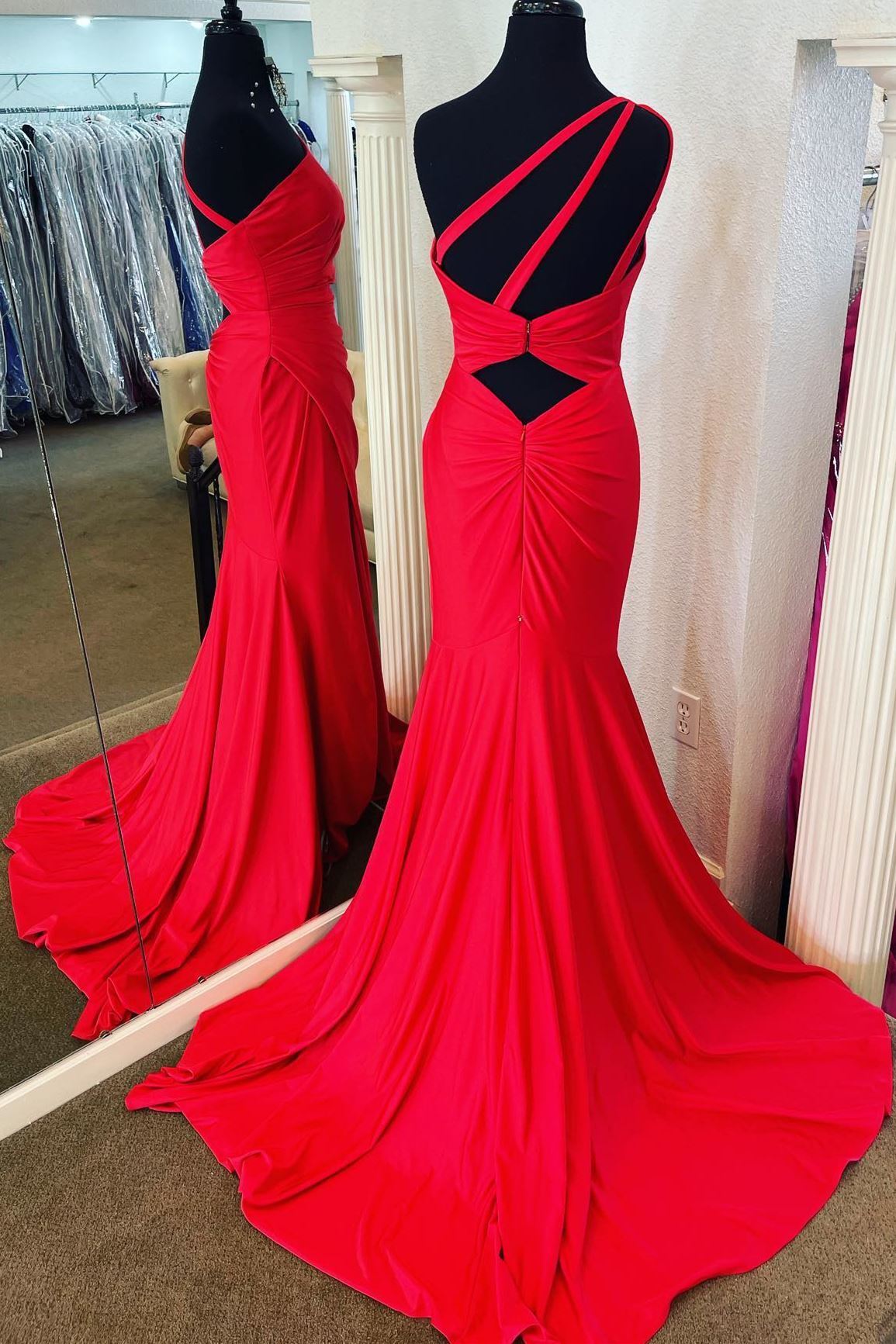 One Shoulder Red Mermaid Long Prom Dress with Slit