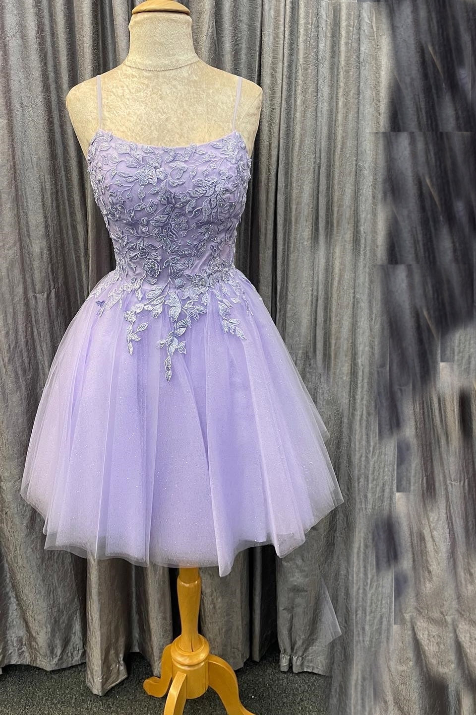 Princess Lavender Appliques Short A-line Homecoming Dress