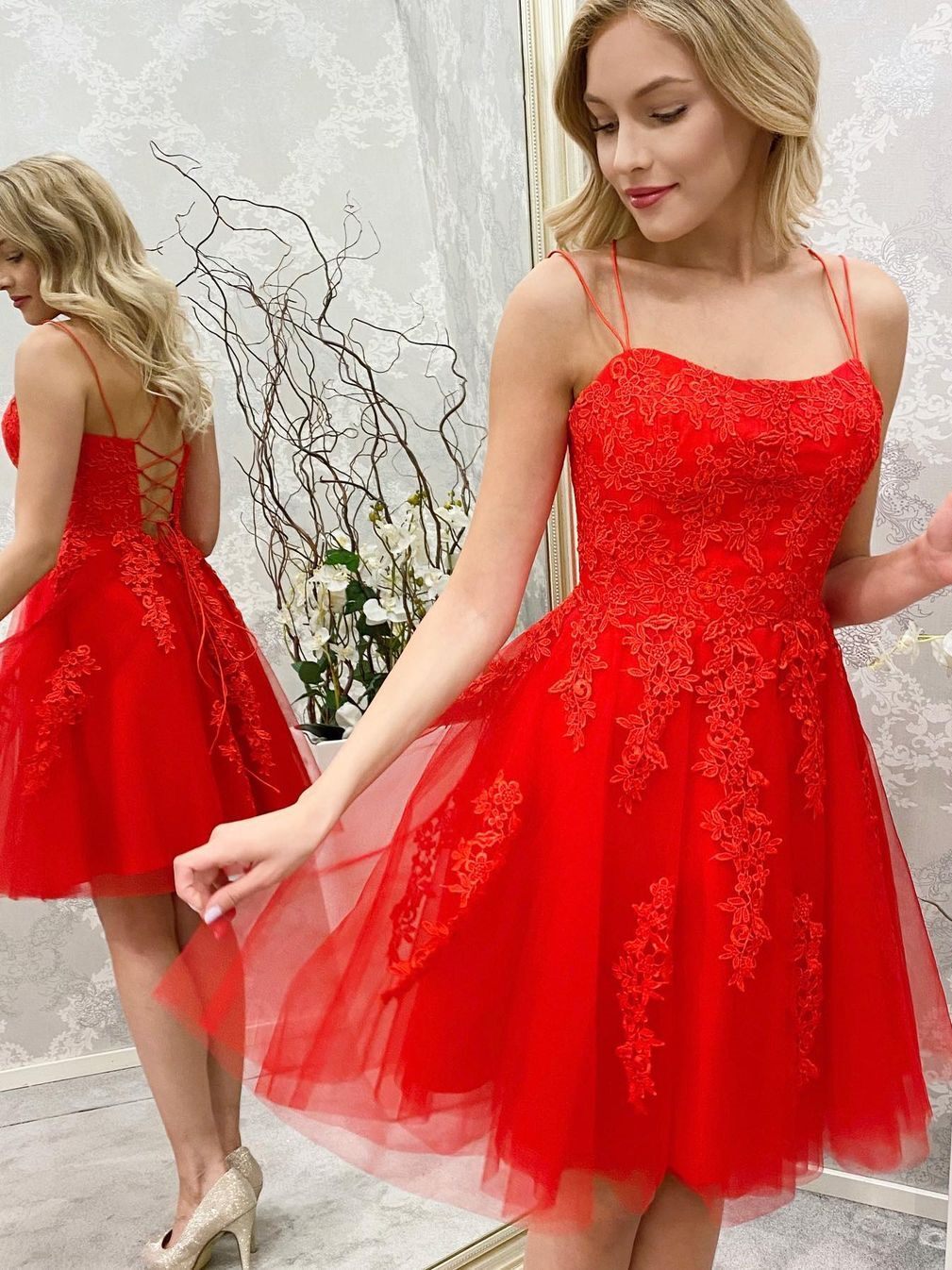 Princess Red A-line Short Appliques Homecoming Dress