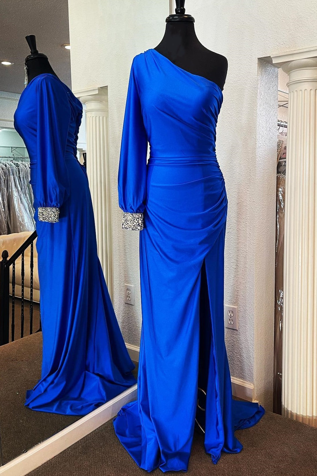 Sexy One Shoulder Long Sleeve Royal Blue Mermaid Party Dress