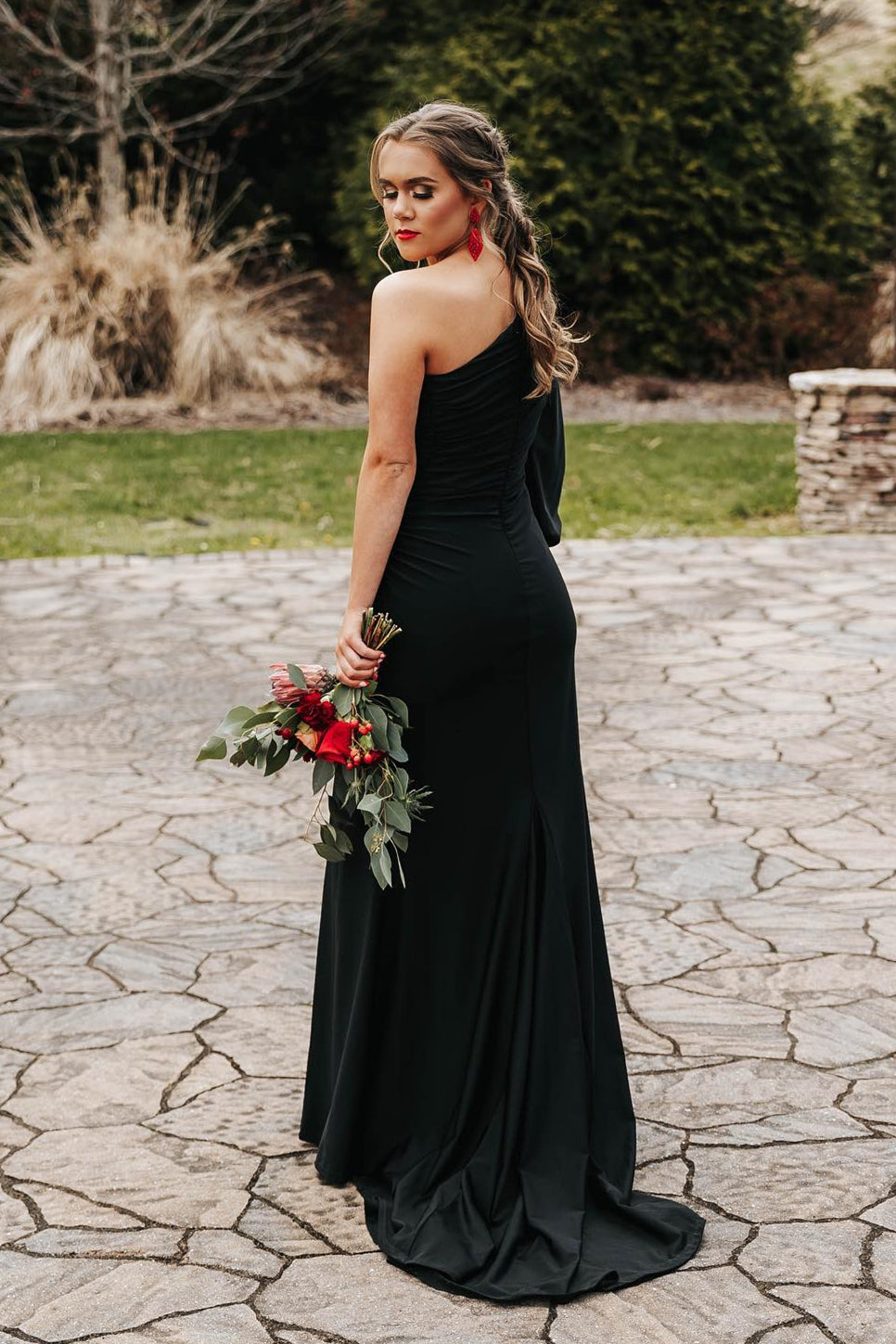 Sexy One Shoulder Long Sleeve Royal Blue Mermaid Party Dress