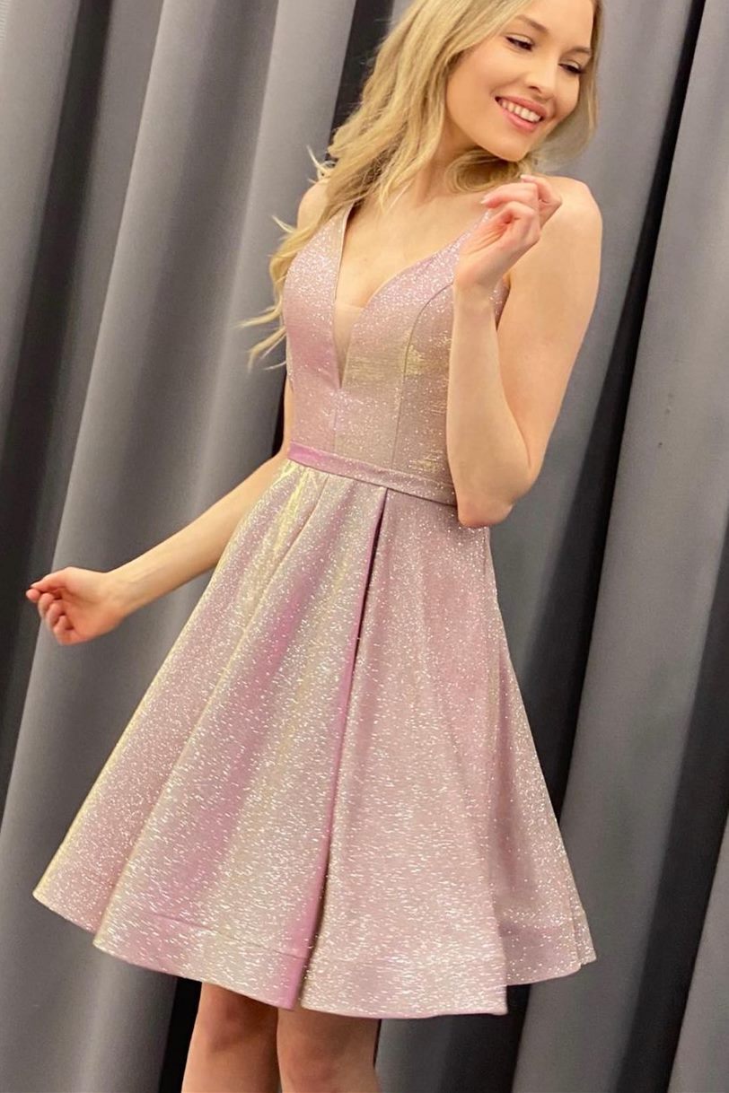 Stunning Champagne A-line Short Homecoming Dress 