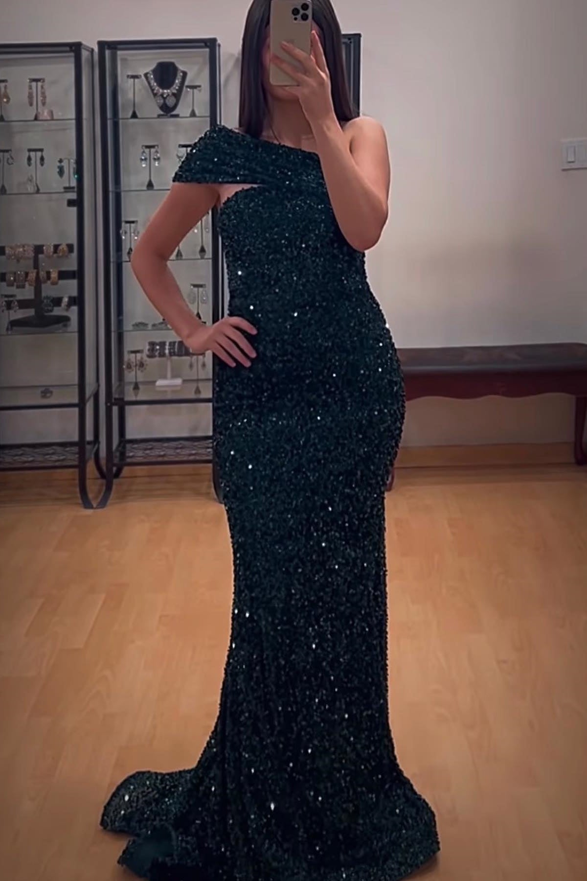 One Shoulder Black Sequin Mermaid Long Evening Dress