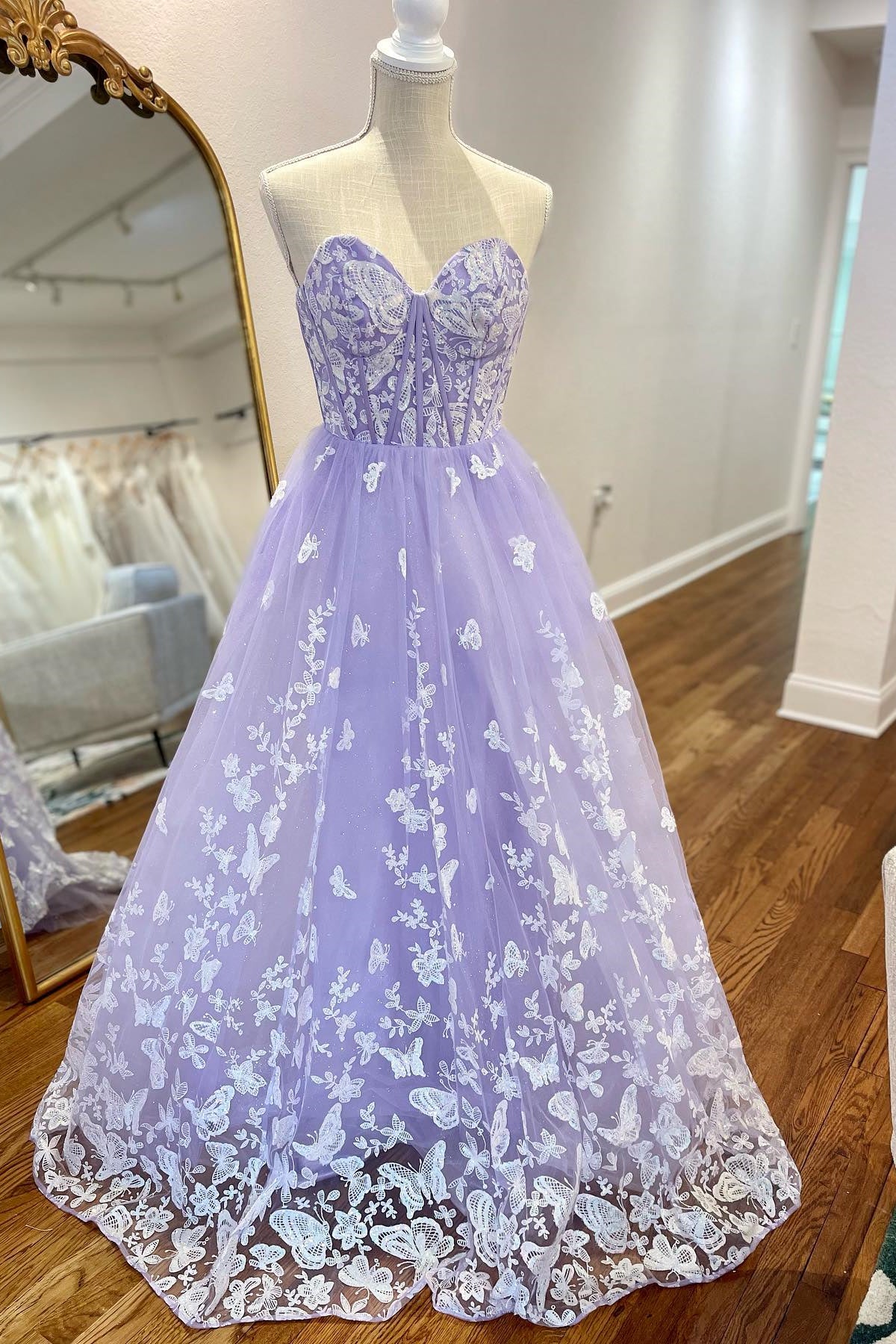 Sweetheart Lavender and White Lace A-line Long Prom Dress
