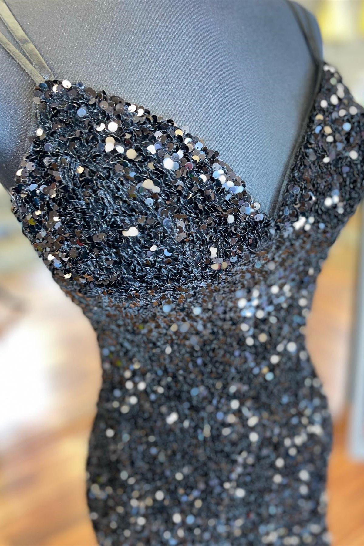Sparkle Black Sequin Bodycon Mini Homecoming Dress with Straps