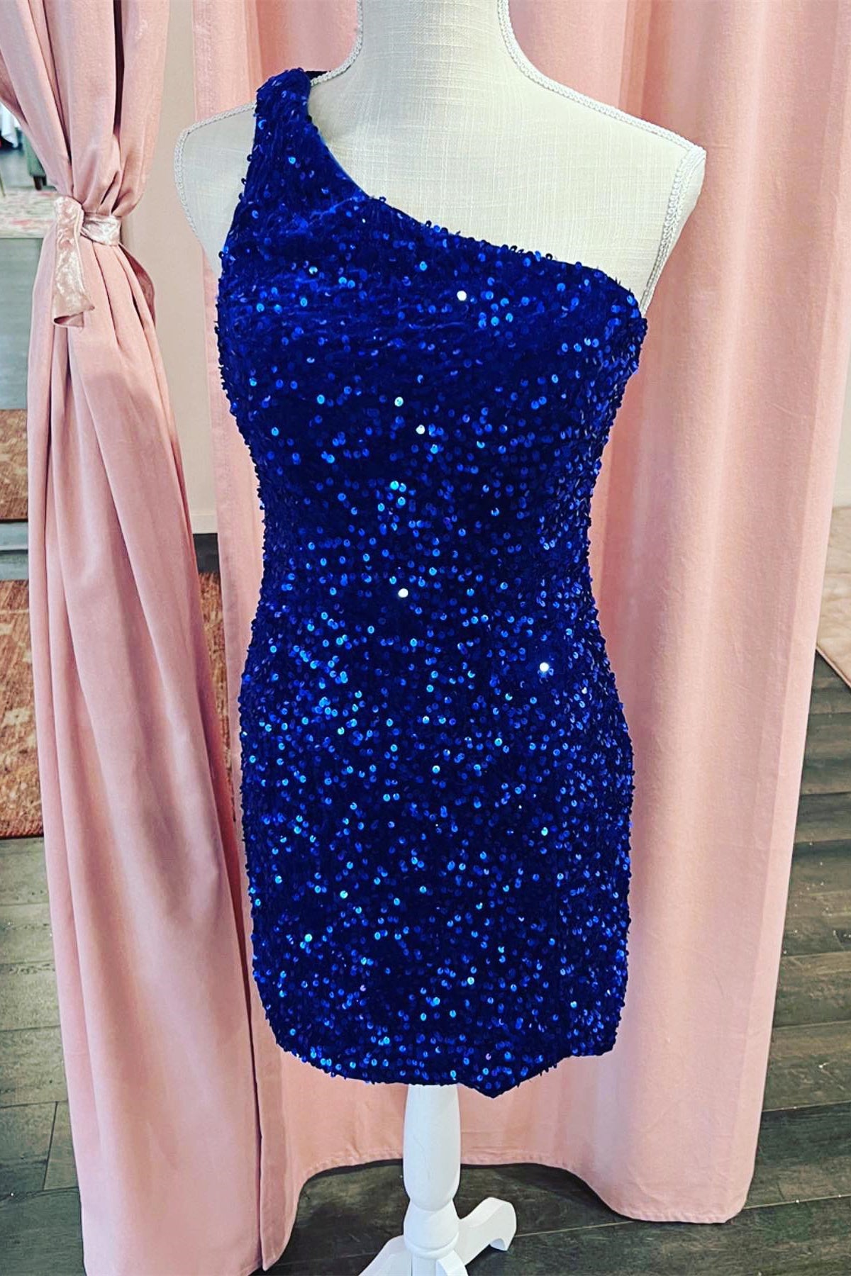 Sparkle One Shoulder Sequin Tight Party Dress