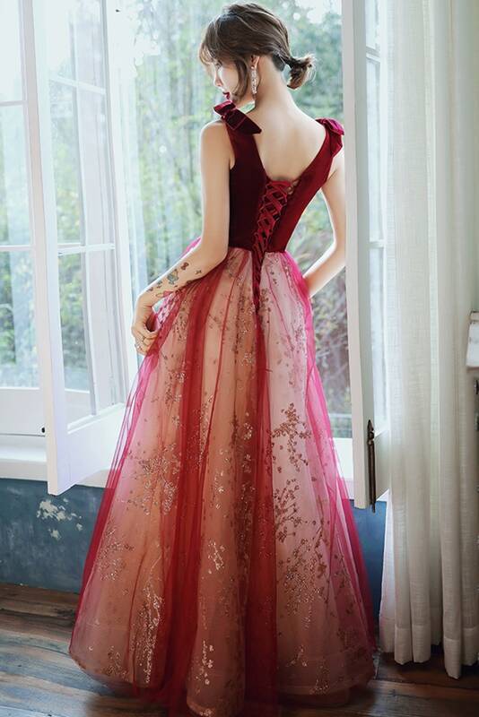Elegant Wine Red Tulle Long Formal Dress
